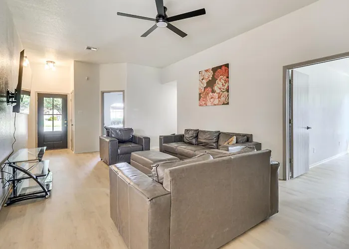 Fenced-in Yard: Family 4 Mi To Dtwn Killeen! * Killeen